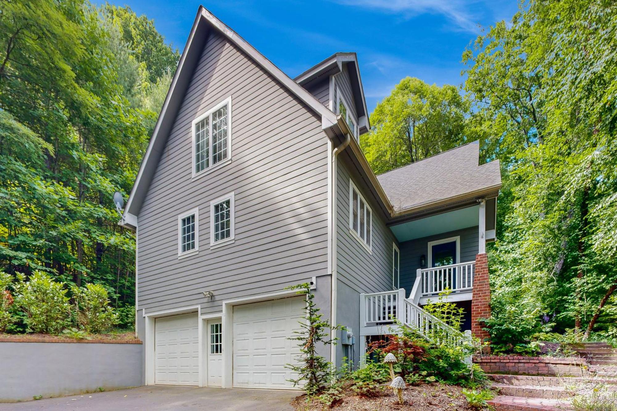 Heartwood Manor *